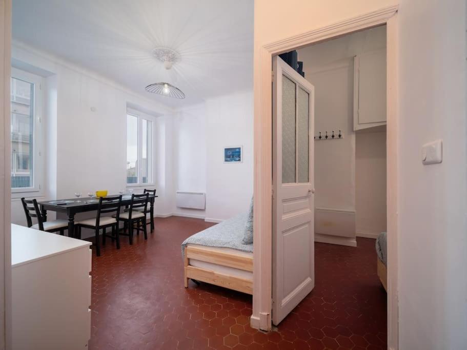 Appartement Tout Equipe 4 Couchages Belle De Mai Marselha Exterior foto